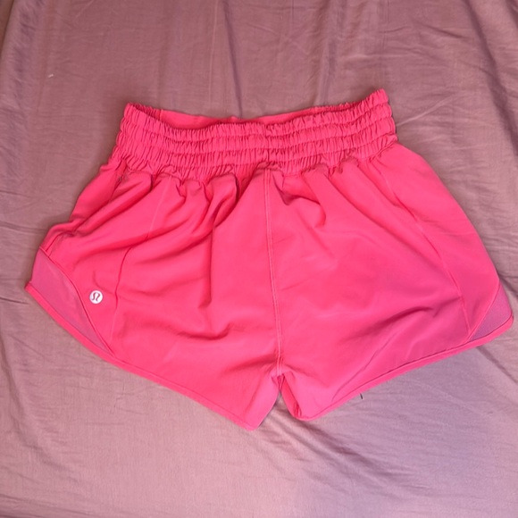 Lululemon Hotty Hots Size 4 - Picture 2 of 4